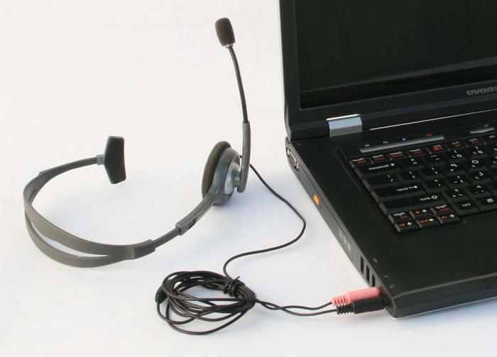 collegare un microfono a un laptop