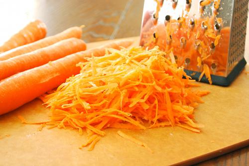 салата от зеле и моркови