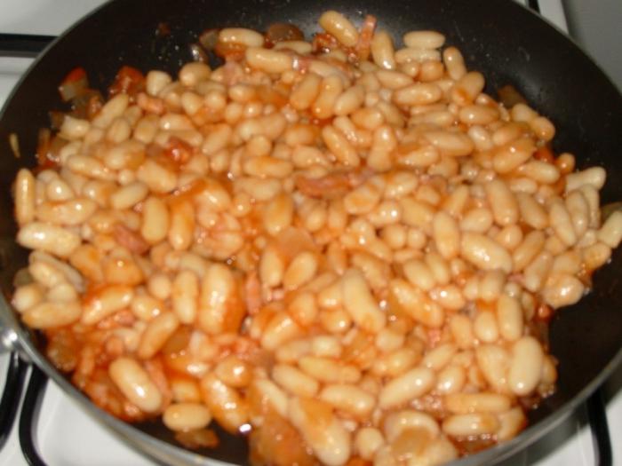 recepty fazole v rajčatové omáčce
