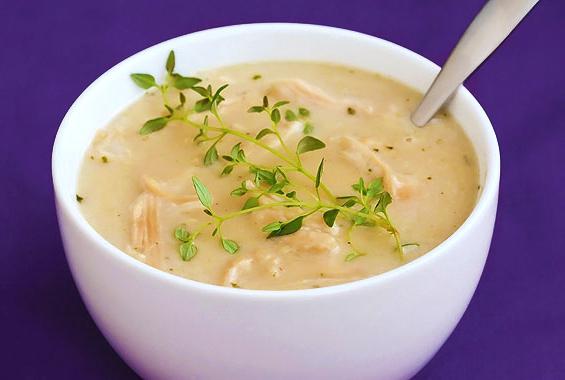 как да се готви кисела супа в пилешки бульон