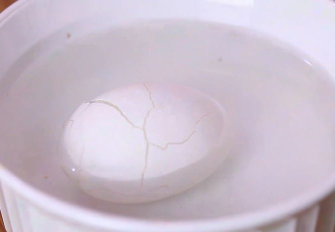 kako prepražiti jajca v mikrovalovni pečici