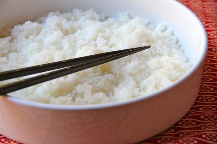 gotować ryż do sushi w domu
