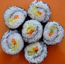 sushi rolí doma