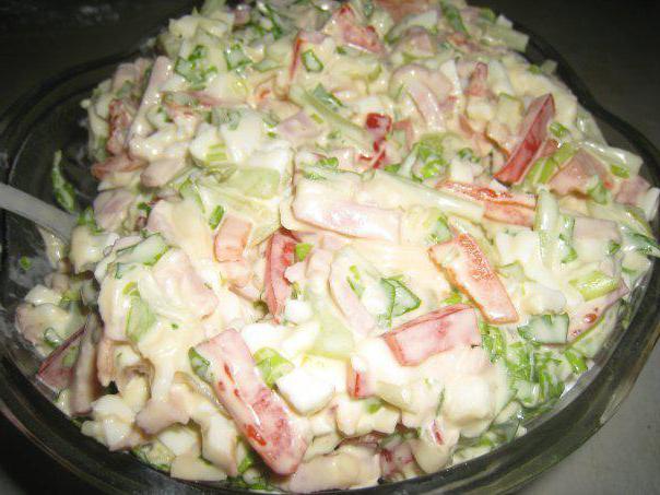 Bahorský salátový recept s klobásou