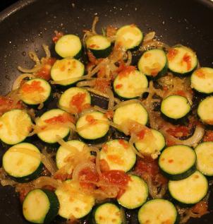 zucchine al forno con aglio