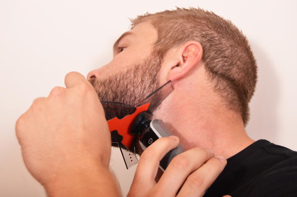 Инструмент за подстригване на брада