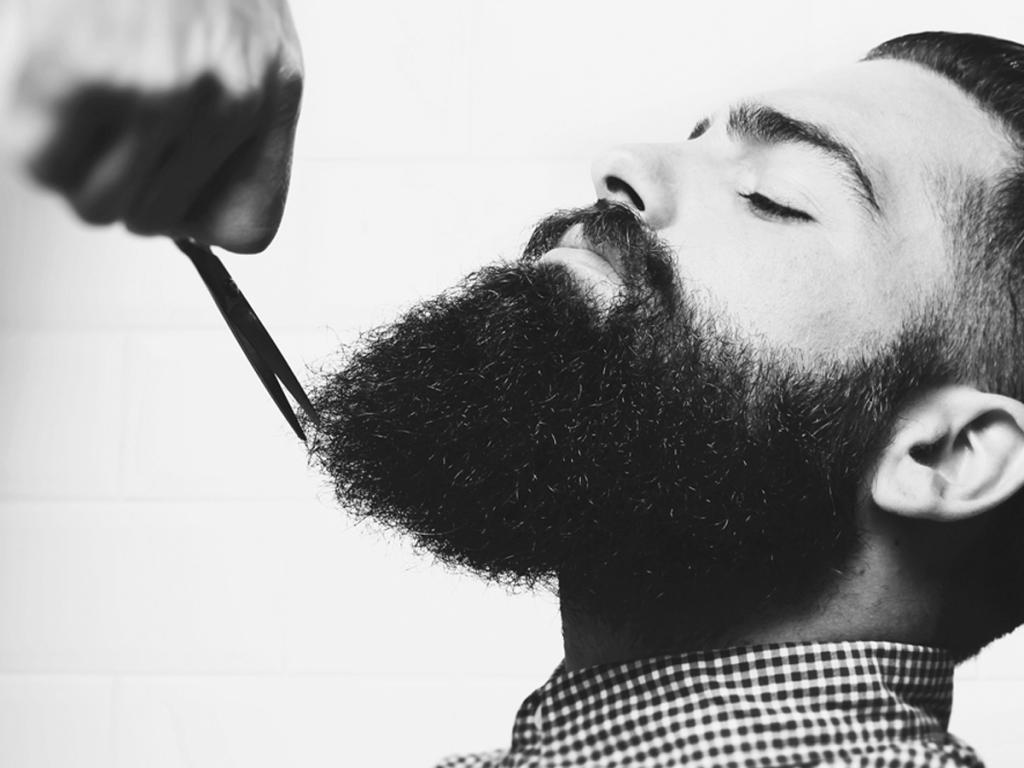 Подстригване на брада