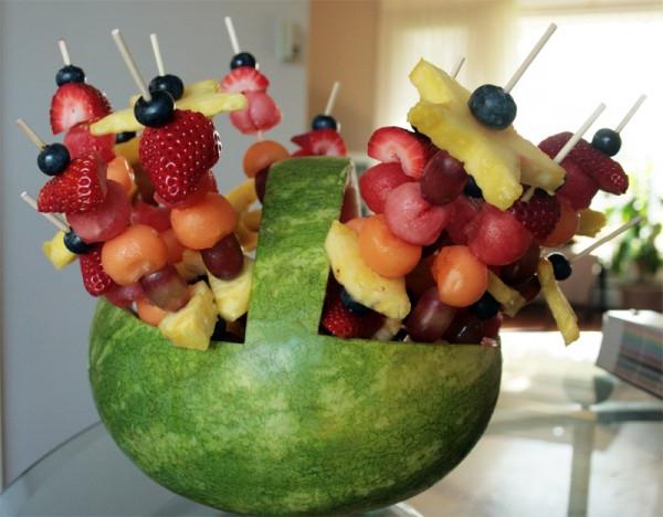 come mettere la frutta sul tavolo