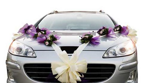 да украсите ауто за венчање