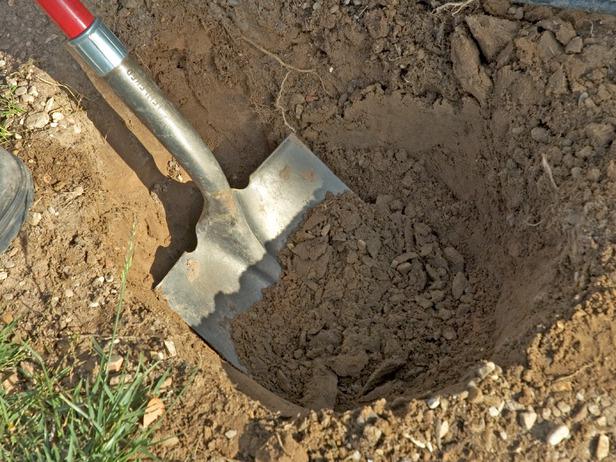 kako kopati v vrtini