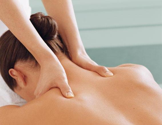 klasična masaža hrbta