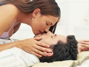 Как да накараш човек да се целува
