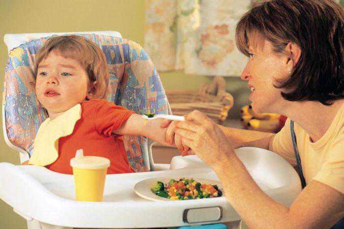 kako nahraniti otroka, če zavrne