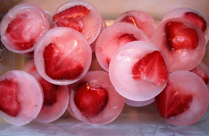 jak zmrazit jahody v ledničce