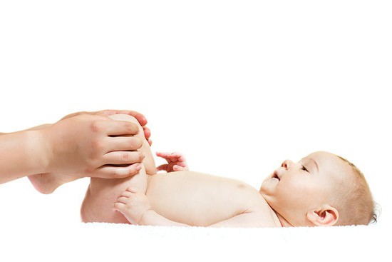 masaža za dijete s konstipacijom