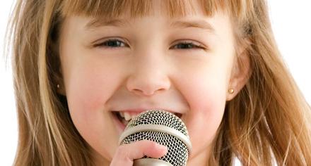 come imparare a cantare indipendentemente a casa