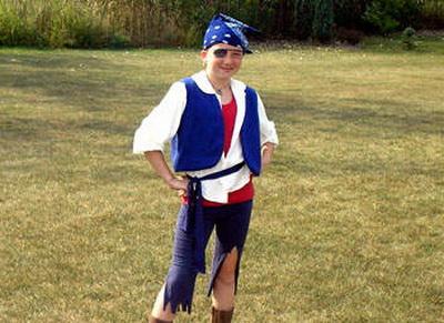 karnevalový pirátský kostým