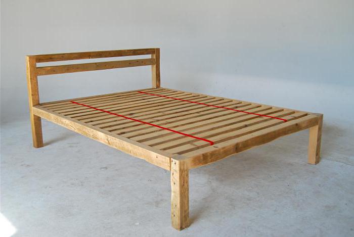 divano in legno