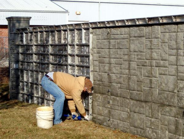 come realizzare una cassaforma per la fondazione sotto la recinzione