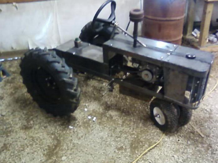 mini traktor s motoblockom