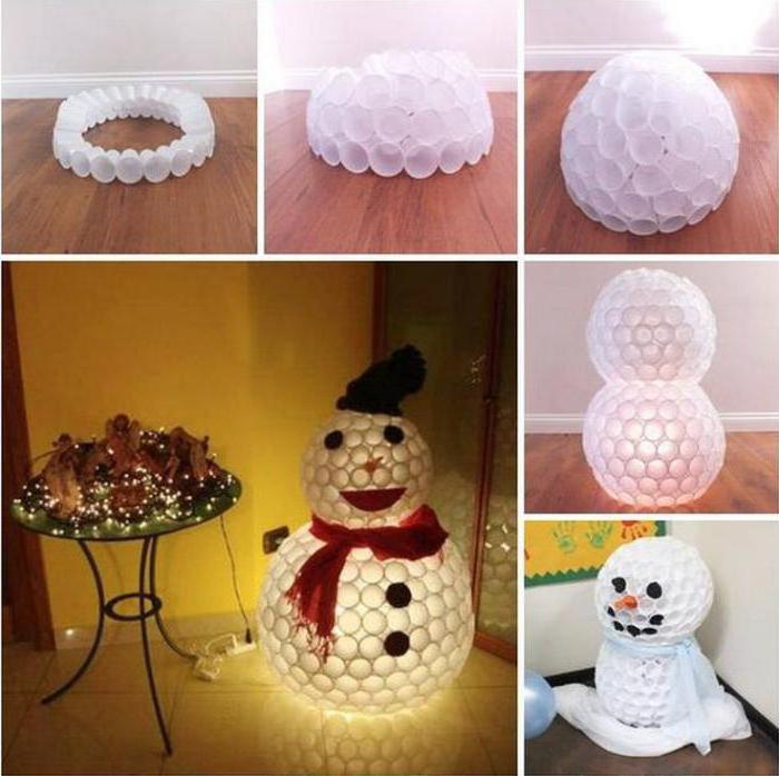 Коледни занаятчийски снежен човек от пластмасови чаши