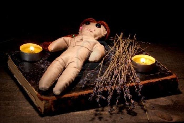 jak zrobić lalkę voodoo