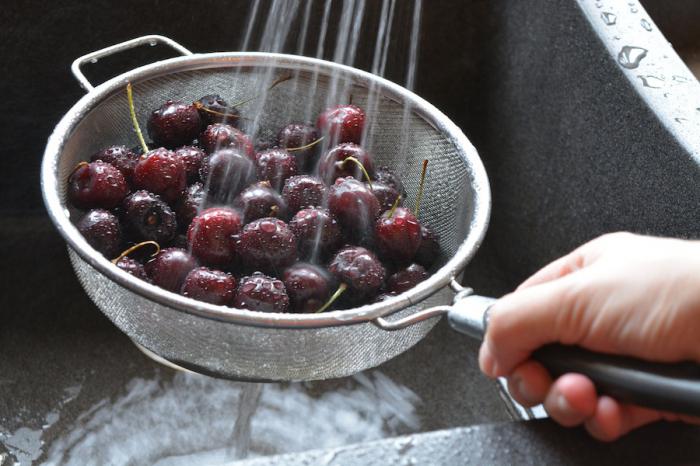 kako kuhati višnje kompot
