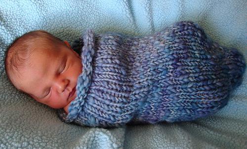 bozzolo per aghi da maglia per neonati