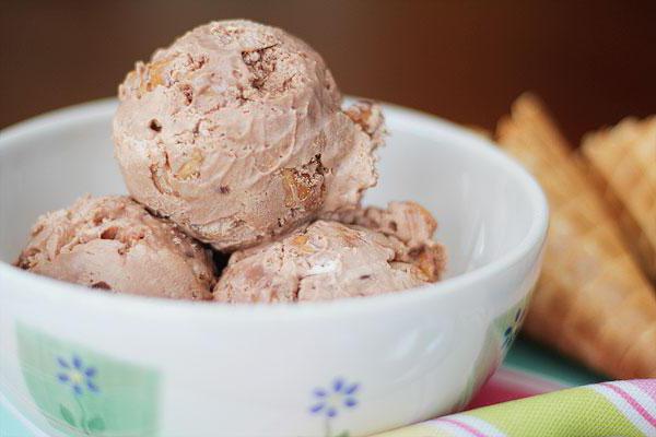 как да си направим домашно приготвен сладолед