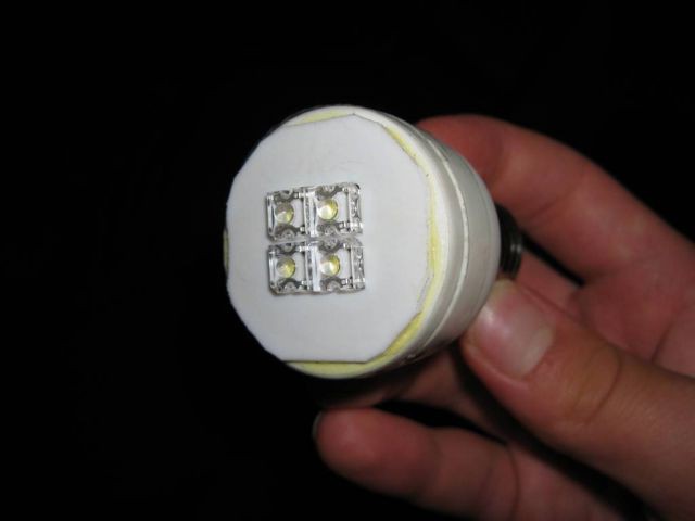 Diody LED żarówki