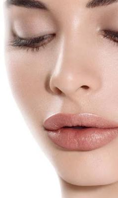 kako narediti ustnice vidno debele