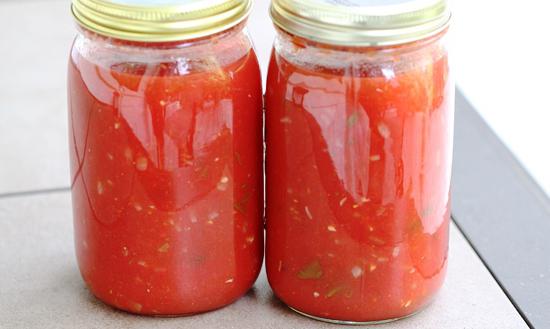 jak udělat domácí rajčatovou pastu