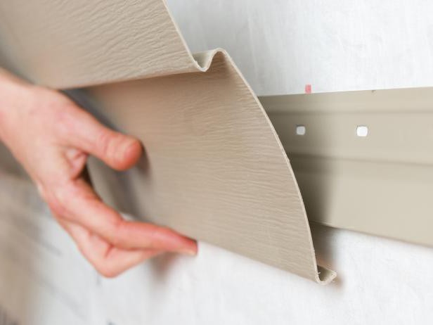 how to mount siding