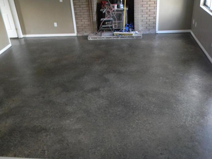 jak pomalować betonową podłogę na ulicy