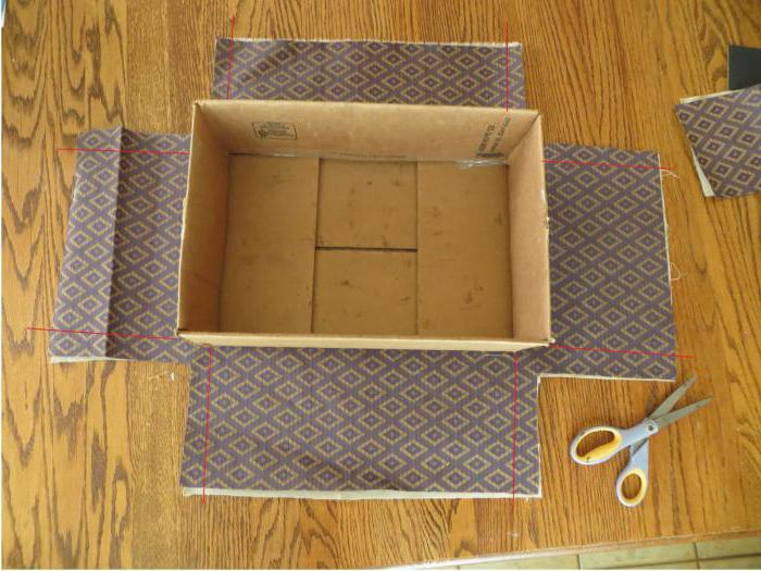Come incollare la scatola con carta regalo
