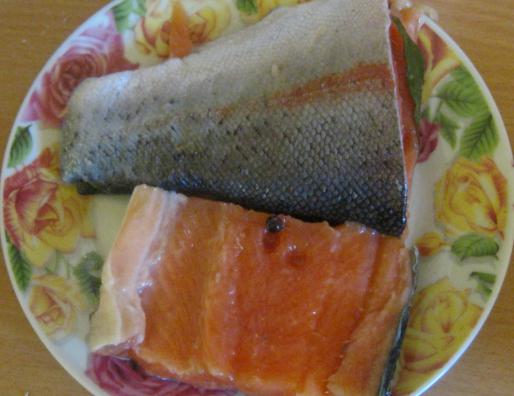 мариновано червена риба у дома