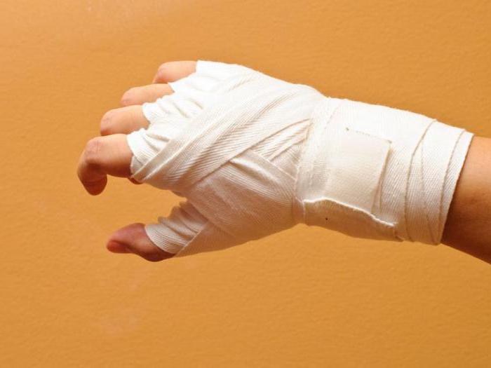 Jak wiązać bandaże bokserskie