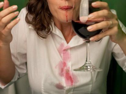 kako oprati mrlje od vina