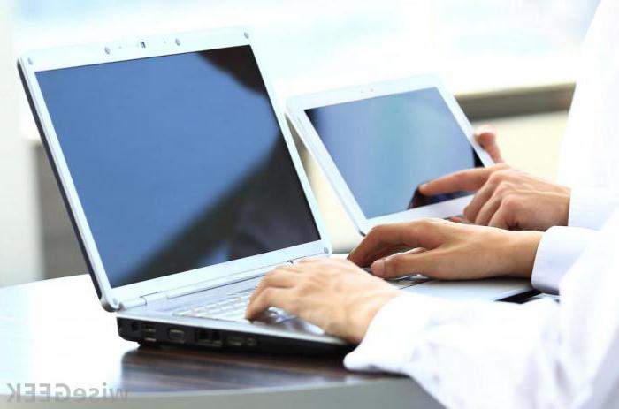 kako vrniti Acer laptop na tovarniške nastavitve
