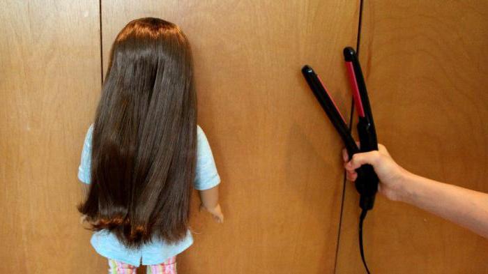 Jak narovnat vlasy panenky