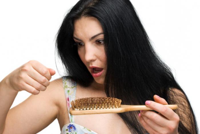 Jak wzmocnić włosy, aby nie wypadły