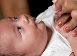 Come trattare la gola di un bambino 1 anno
