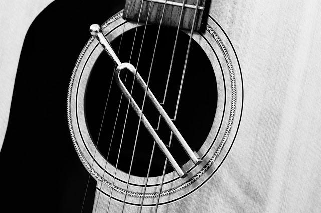 kako prilagoditi kitarske strune