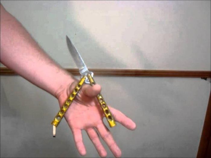 как да завъртите нож за пеперуди за начинаещи