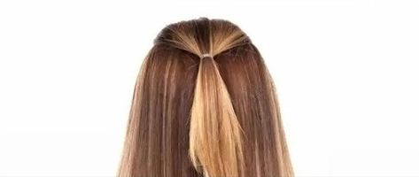 pletené proužky pro dlouhé vlasy