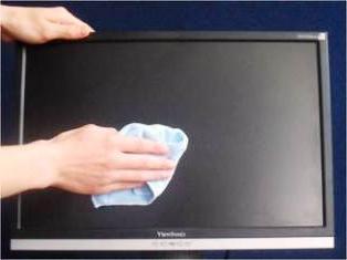 di quanto tu possa pulire il monitor LCD