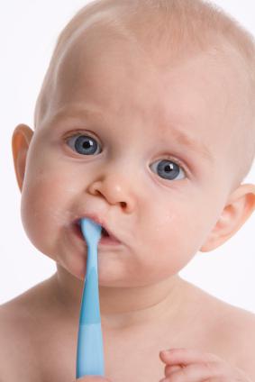 хигијенско чишћење зуба за децу