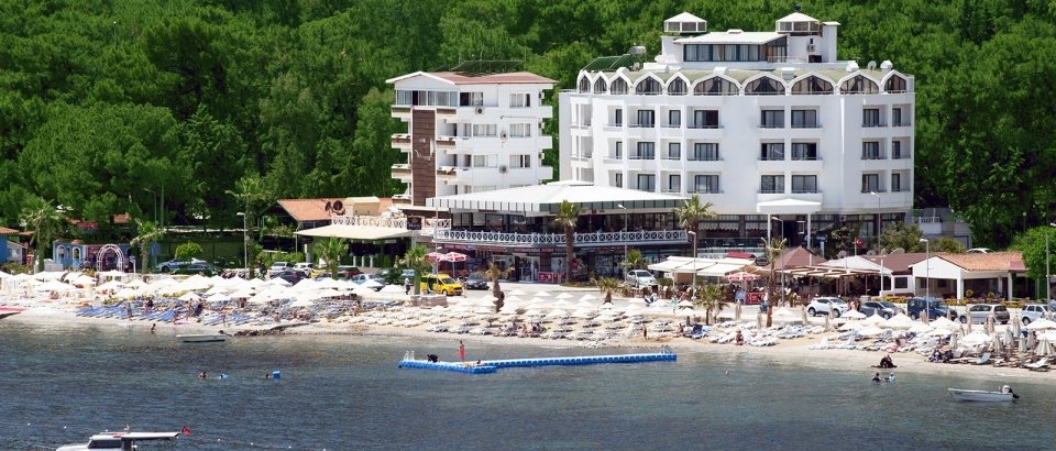 Pogled na plažo hotela