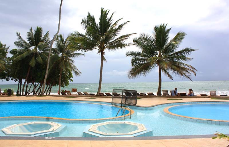 Induruwa Beach Resort 3 *
