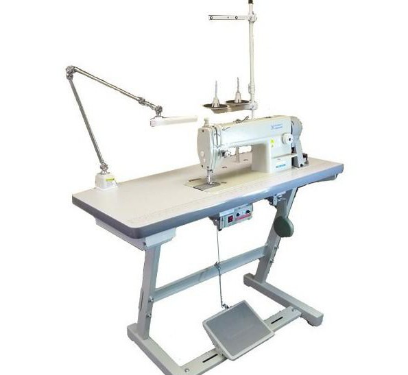 индустријска шиваћа машина са двоструком иглом